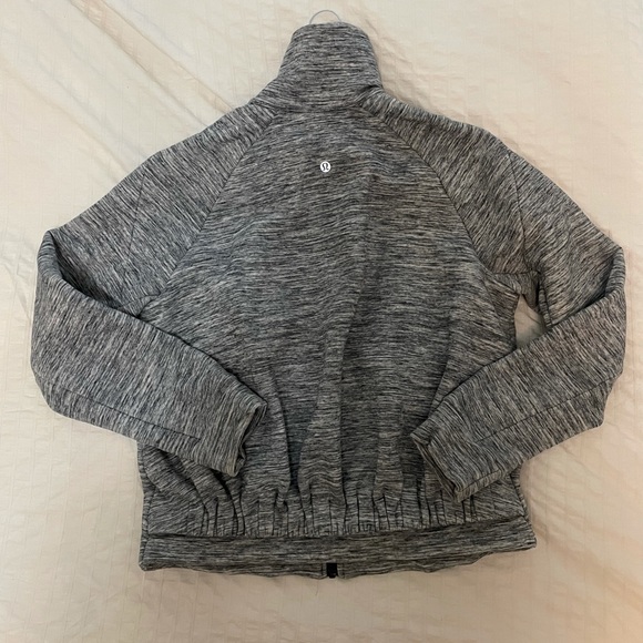 Women’s Lululemon Fleece sweater/ Zip up - Picture 2 of 4